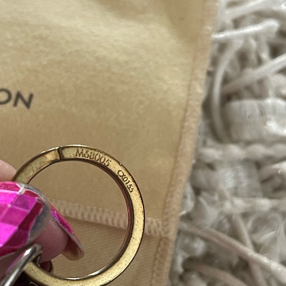 LOUIS VUITTON Vernis Mirror Bag Charm Amarante w/dust bag⭐️Always Authentic - Picture 4 of 4